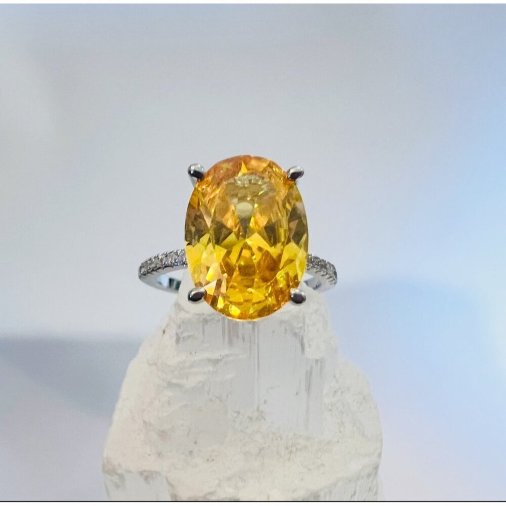 Sterling Silver 925 Ring With Yellow Oval CZ Stone & Moissanite Accents Size 8.2 - Picture 6 of 10